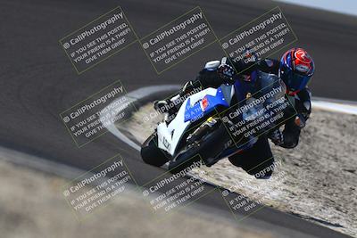 media/Nov-02-2025-Lets Ride (Sun) [[f7a3caa734]]/B Group/1220pm (Turn 2 Outside)/